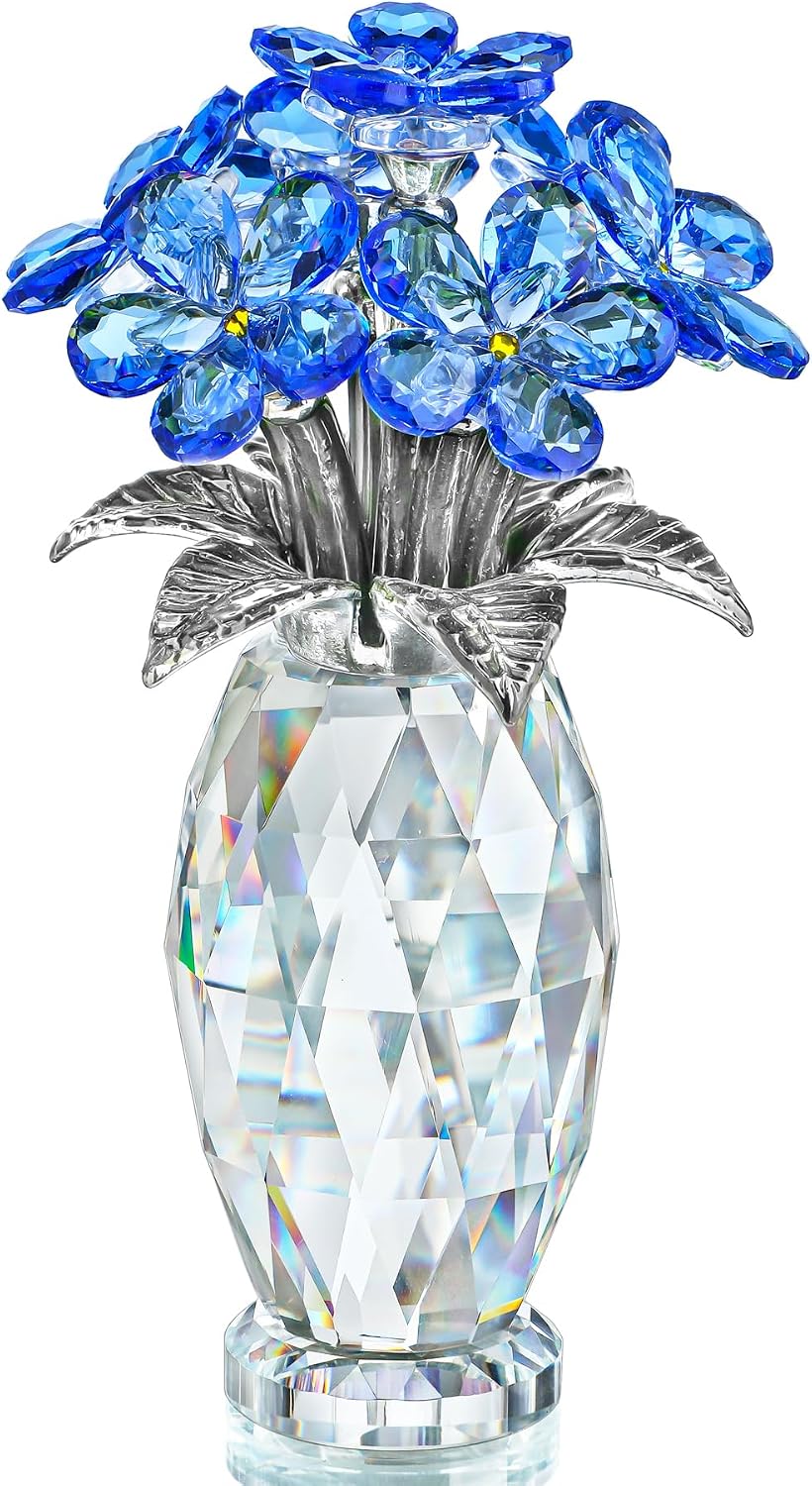 Figurines & Paperweights